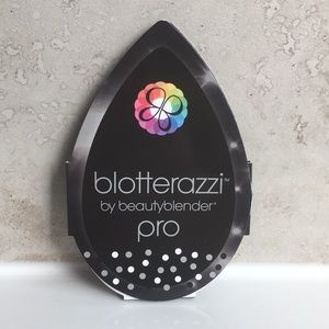 4 for $35! Beautyblender Blotterazzi Pro